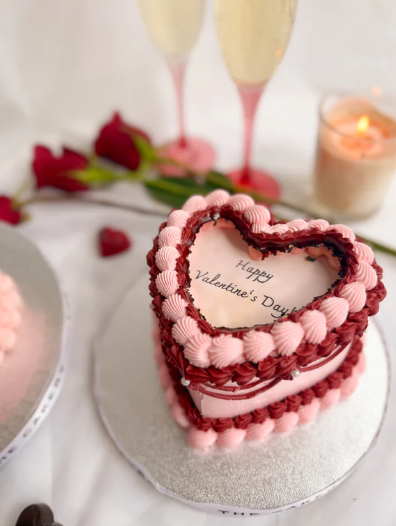 附早鳥優惠！逾10間情人節蛋糕推介2025   高貴鏡面／3D卡通／星球立體蛋糕