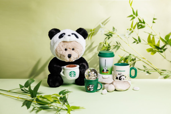 Starbucks「Into the Panda-dise」系列！超可愛熊貓造型星巴克熊／夢幻雪球咖啡杯！