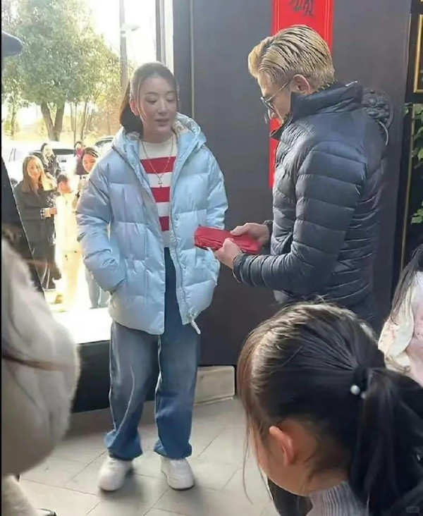 天王郭富城官宣參演《聲生不息》惹騷動 長沙上班生圖曝光 網民讚狀態好超期待