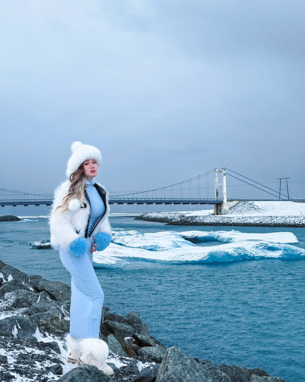 前TVB咪神白雲曬魔鬼身材派福利 轉行做潛水教練 性感照瘋狂挑戰尺度 