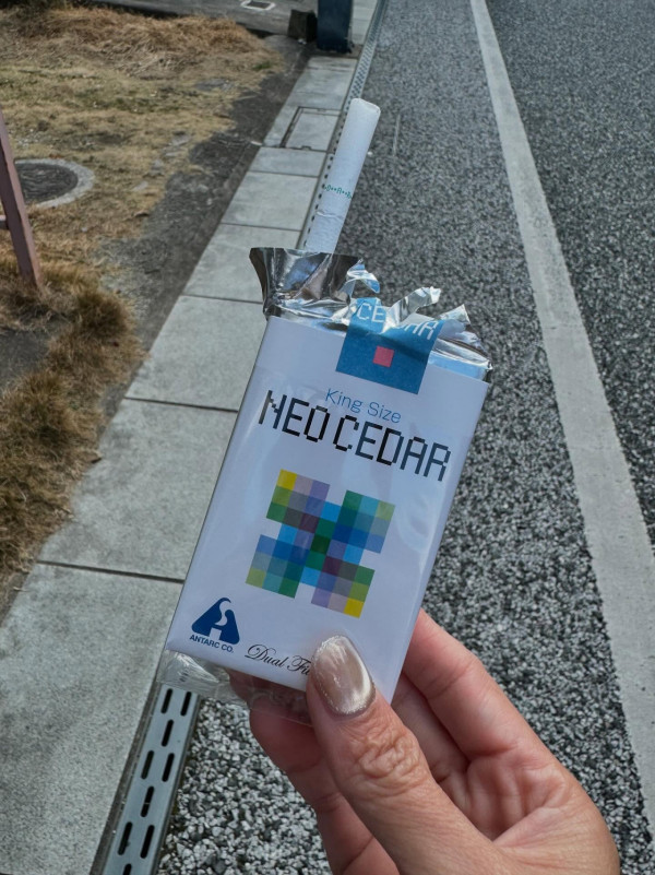 網上爆紅日本止咳神器 竟附帶戒煙作用? 網民提醒帶回港恐犯法!