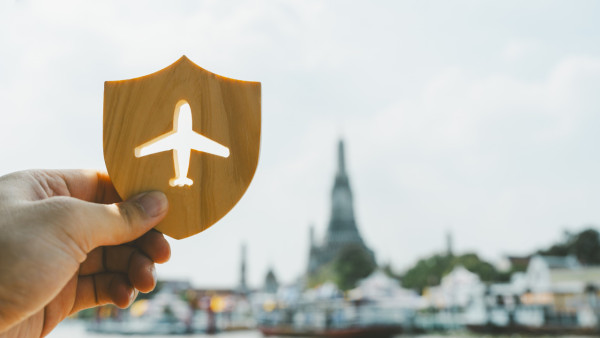 流感症狀｜旅行前做足7件事避免中招！ 醫生：流感針最少X星期前打/必買1物自保