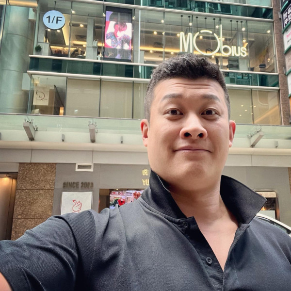 年度回顧|2025年TVB再現逃亡潮!23人離巢名單曝光 港姐冠軍上位無望黯然「脫無」