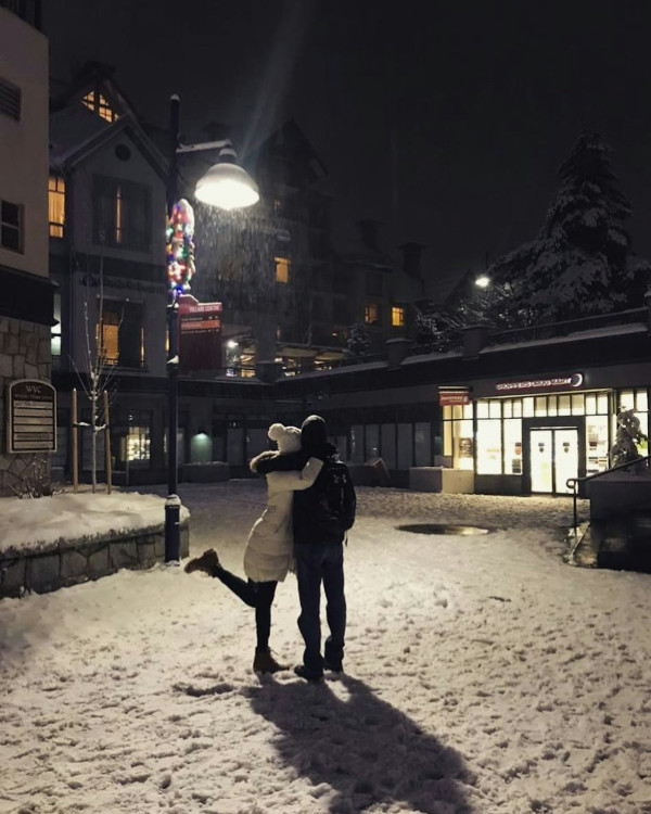 鍾嘉欣激罕公開加拿大4千呎獨立屋內貌！旋轉樓梯/一望無際花園！ 