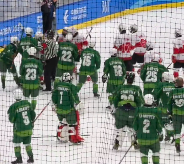 哈爾濱亞冬運 | 靚仔冰球港將小紅書爆紅 年僅18歲 獲讚似《冰之驕子》木村拓哉 