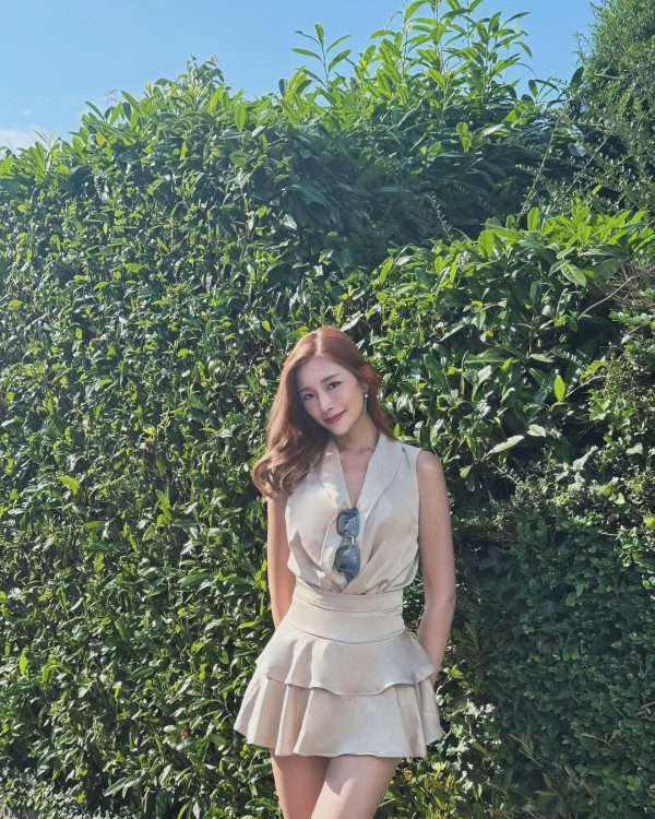 TVB「御用邪花」梁允瑜性感遊峇里島 比堅尼上陣邪惡角度曬導彈級上圍 