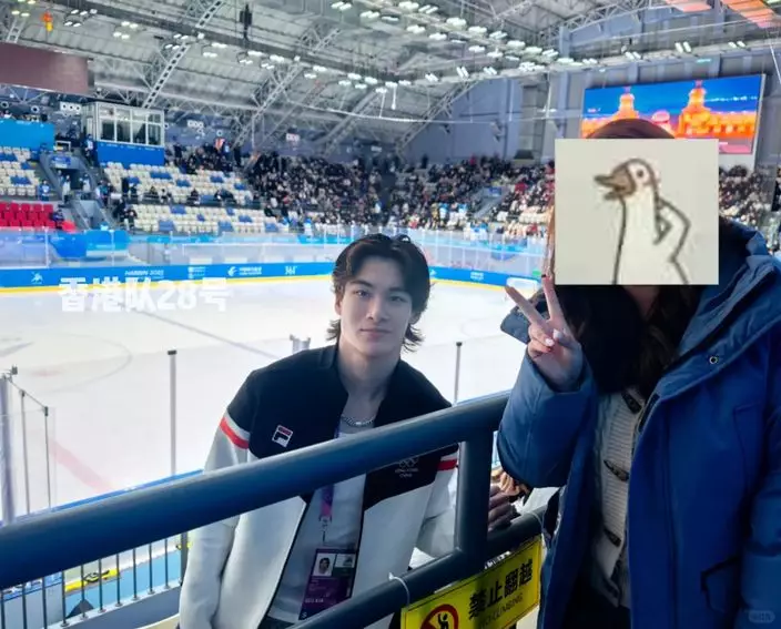 哈爾濱亞冬運 | 靚仔冰球港將小紅書爆紅 年僅18歲 獲讚似《冰之驕子》木村拓哉 