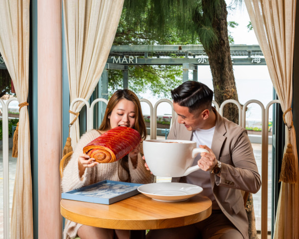 Pane e Latte｜赤柱打卡Cafe情人節巨大化紅桑子朱古力酥重磅登場 送巨型Cappuccino咖啡！另設任食牛扒放題