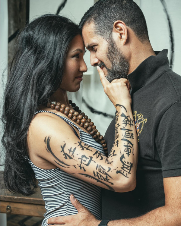 前港姐亞軍與摩洛哥籍男友閃婚誕子 移民後憔悴倦容惹擔憂 