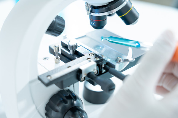 瑪嘉烈醫院3腫瘤科醫生染產志賀毒素大腸桿菌 1人發病3天後亡 袁國勇：成人少見