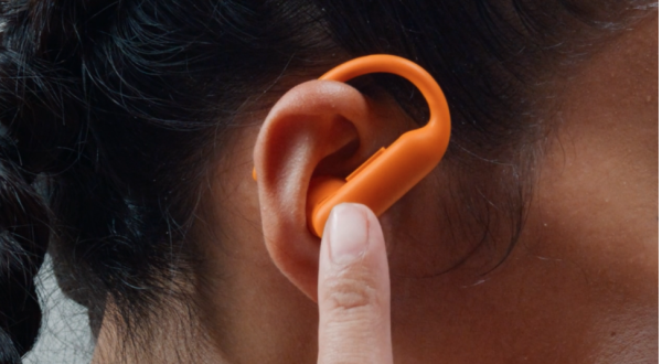 蘋果新品Powerbeats Pro 2突發上架 果迷興奮等待iPhone SE 4 或明凌晨推出