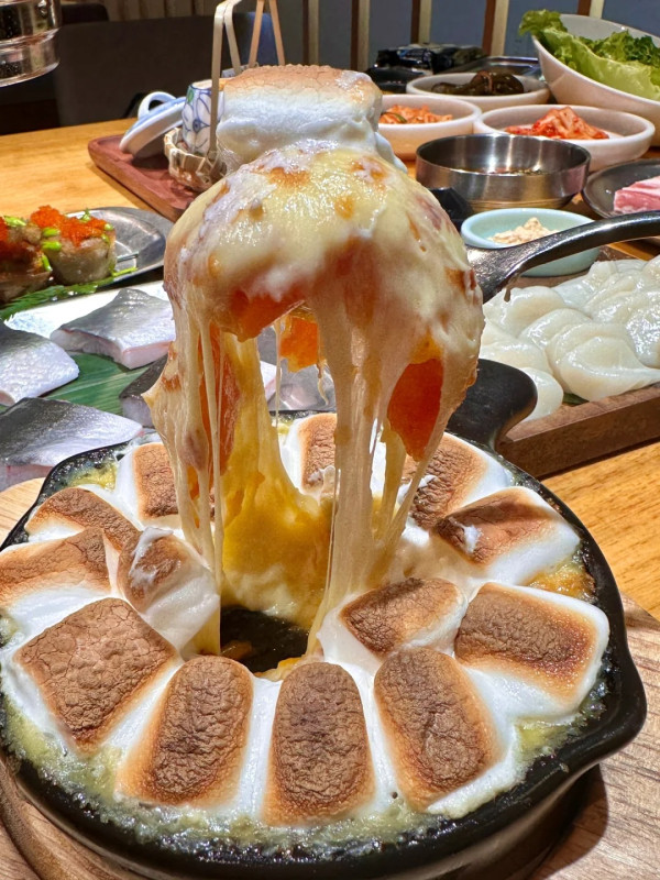 獅子三•脆鰻魚烤肉（圖片來源：小紅書＠在逃煎蛋）