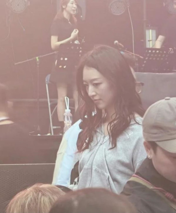 方力申情人節與圈外女友Maple拉埋天窗！ 曬兩人美國沙灘浪漫合照 