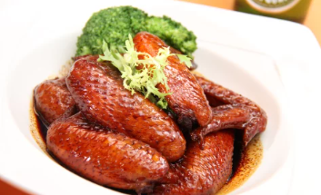 逾10間香港懷舊老字號餐廳  百年點心車酒樓／米芝蓮小食／港式西餐