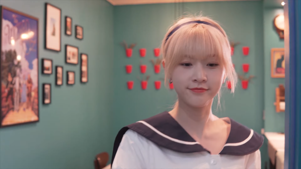 金秀賢、金賽綸爆炸性合照再加一！親密程度升級！閉眼嘴對嘴親吻！ 