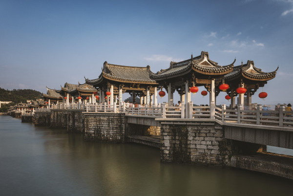 潮汕3日2夜行程｜潮汕自由行景點/餐廳/酒店推薦！牌坊街、千年古橋、牛肉火鍋、生醃海鮮 