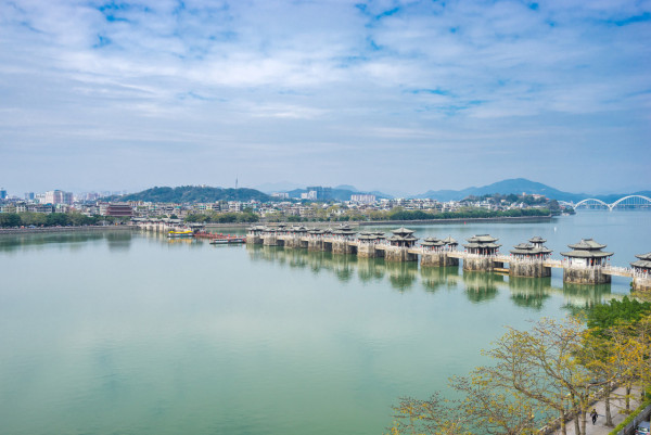 潮汕3日2夜行程｜潮汕自由行景點/餐廳/酒店推薦！牌坊街、千年古橋、牛肉火鍋、生醃海鮮 