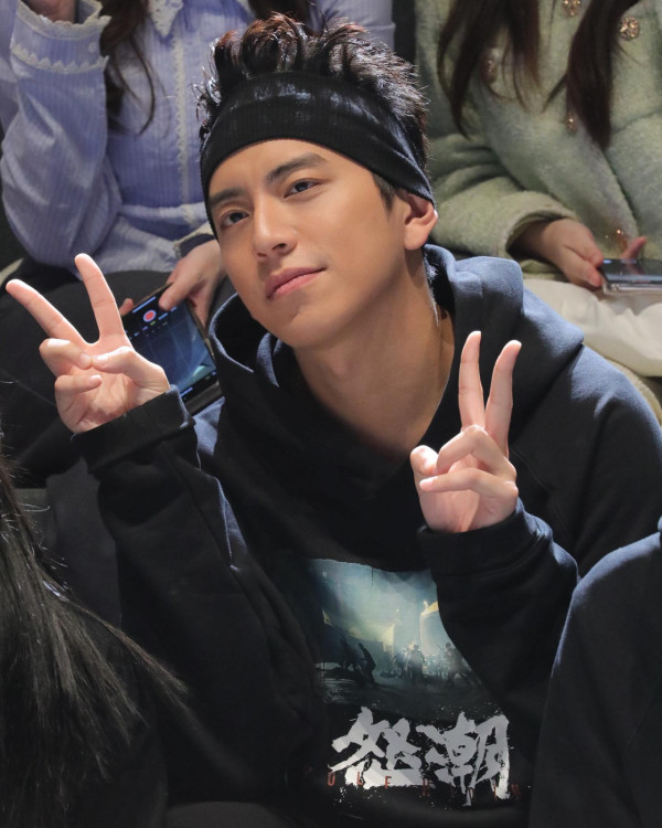 王大陸涉偽造文書「逃兵役」 被台灣警方拘捕 正在偵訊中 