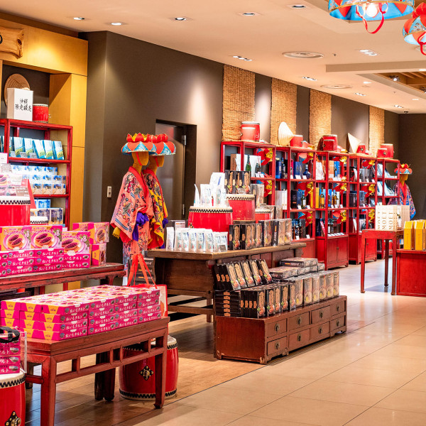 沖繩商場推薦｜沖繩必去8大購物中心比較附交通！海景商場/近機場/唯一Outlet/AEON MALL 