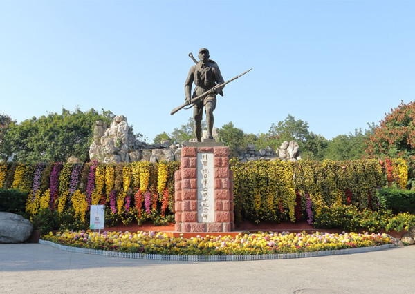 成都景點|10大成都自由行景點合集!大熊貓園/博物館/雙子塔/古城/夜市