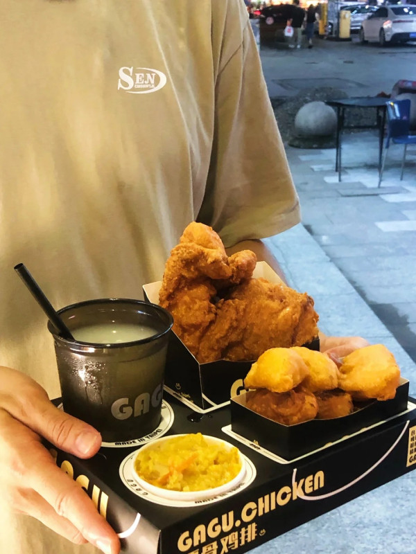 廣州夜市7大必去推薦！必吃麻糬、車輪餅、串燒、地道腸粉 