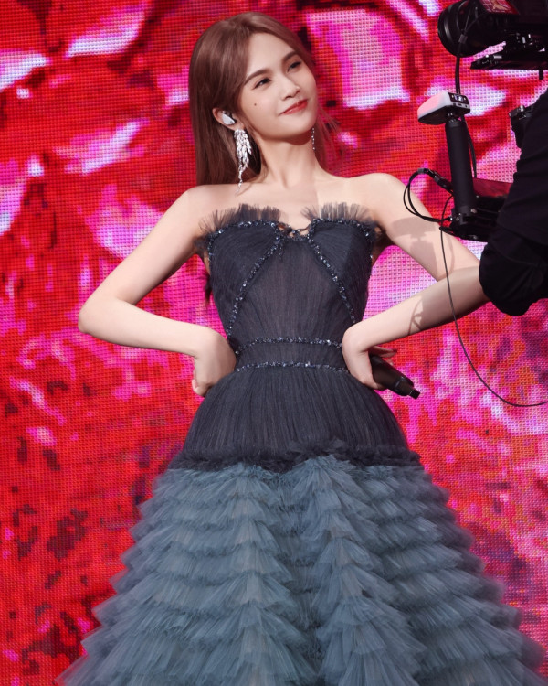 楊丞琳自爆1年前秘密補辦婚禮！結婚5年首曬甜蜜婚照！網友推測地點是這國家 