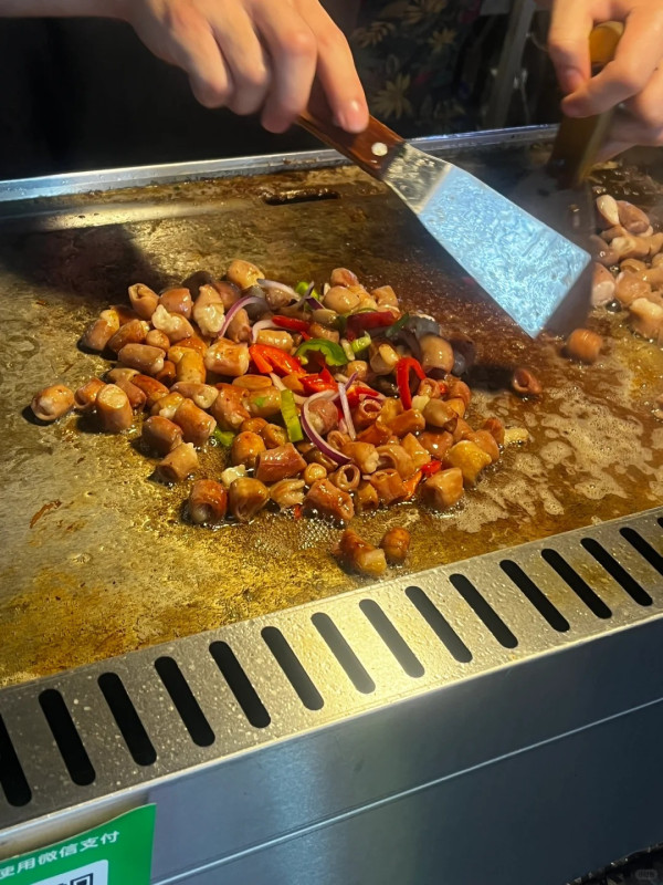 廣州夜市7大必去推薦！必吃麻糬、車輪餅、串燒、地道腸粉 