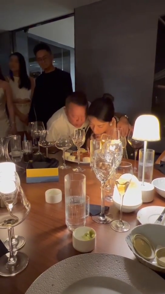 29歲大馬女模突曬全裸孕照 傳為香港富豪契女 曾獲無綫高層贈吻