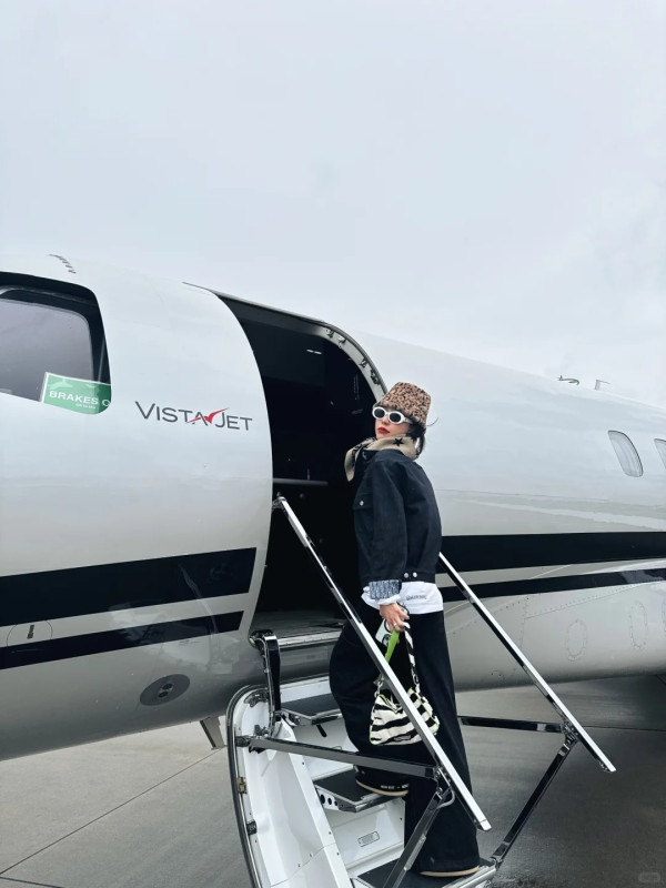 賭王前新抱日本豪使6位數保養 自爆月入呢個數!曾坐私人飛機去芬蘭