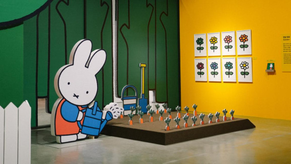 首爾必去！Miffy70週年紀念藝術展覽 涵蓋8大主題空間/逾250件藝術作品/多個打卡位 