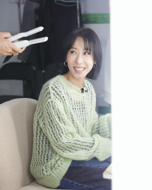 泳兒飛英國與黃偉文聚會 被指撞樣木乃伊：可能係我前世 