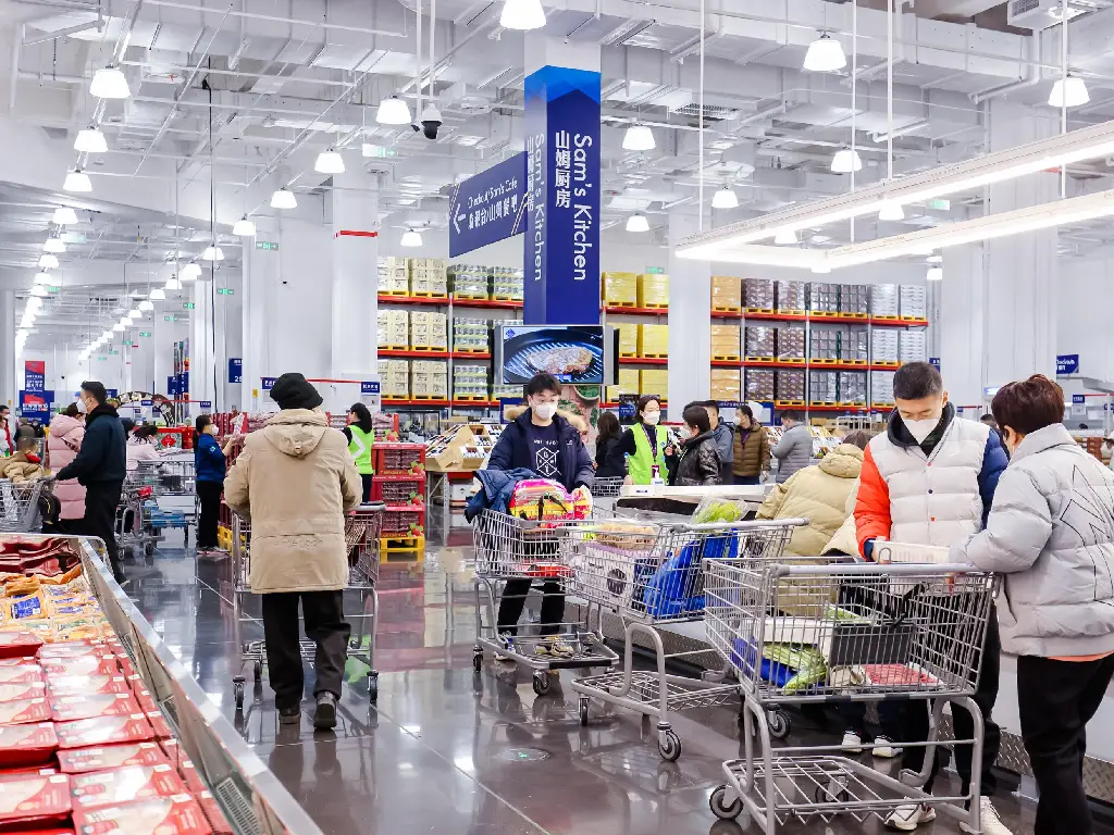 最近山姆超市日前被廣西大學的法學研究生起訴,指其強制人臉識別方能進內購物的政策是違法。 最近山姆超市日前被廣西大學的法學研究生起訴,指其強制人臉識別方能進內購物的政策是違法。