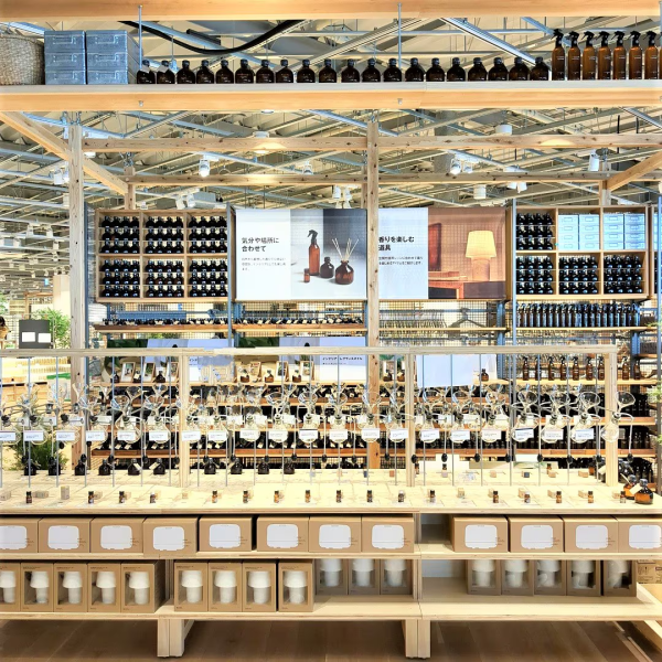 全球最大無印良品MUJI日本奈良縣橿原市開幕！設二手專區/特色商品/喫茶書店 