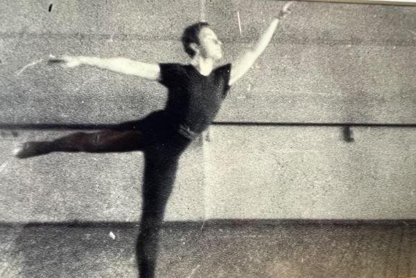 83歲老伯伯重拾夢想學芭蕾舞  不怕被笑勇敢追夢：我會堅持直至不能再跳 