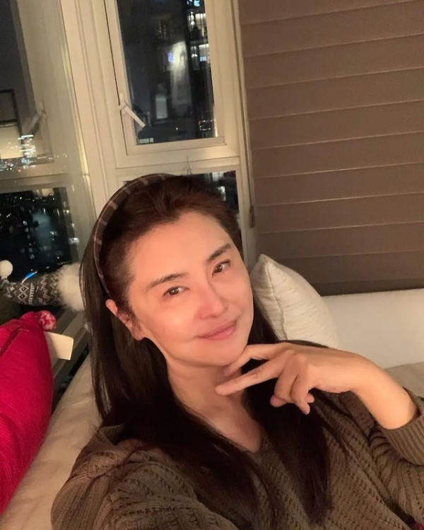 一代女神王祖賢加拿大開養生艾灸館 內部環境曝光!一小時收費如此