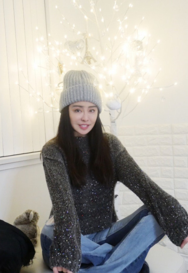 一代女神王祖賢加拿大開養生艾灸館 內部環境曝光!一小時收費如此