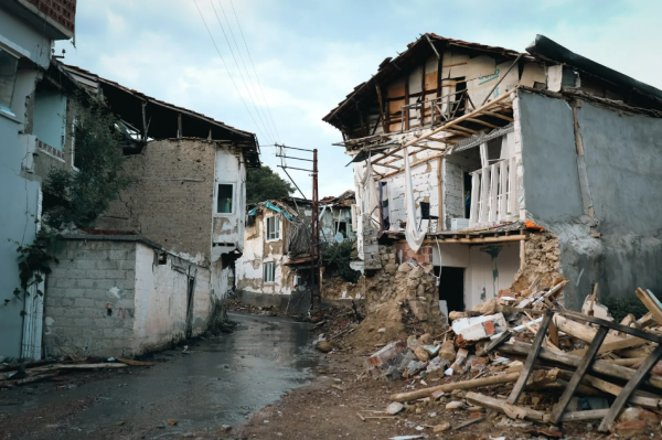 日本學者提醒警惕三大天災 百年大地震引發海嘯推算在這年發生!