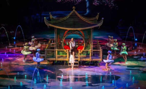 澳門水舞間2025年5月回歸有何不同？全新劇情升級特技高台跳水附票價交通 