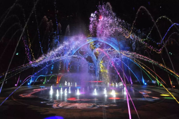 澳門水舞間2025年5月回歸有何不同？全新劇情升級特技高台跳水附票價交通 