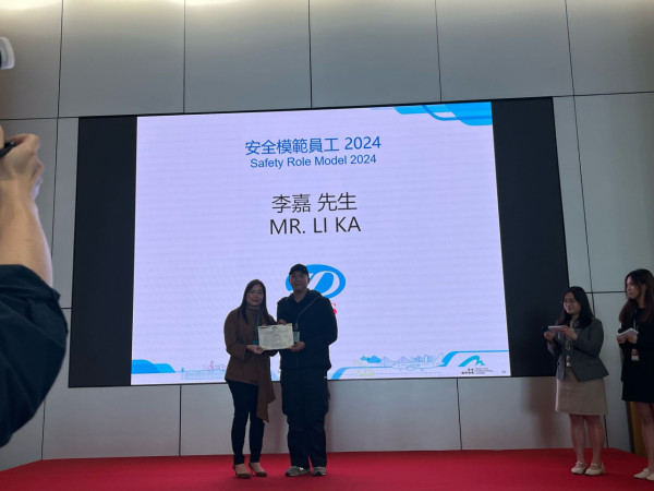 TVB綠葉王去年被揭茶餐廳打工 升呢做樓盤代言人? 有意在大灣區置業!