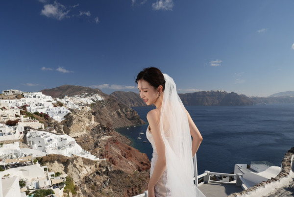 才女港姐返加拿大豪宅曝光 53歲保養得宜被封凍齡女神!