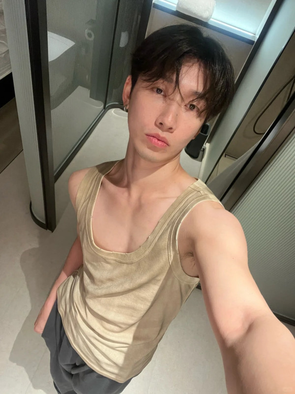 加州迪士尼設施大排長龍 父母為享二人世界將BB車連孩子棄路邊