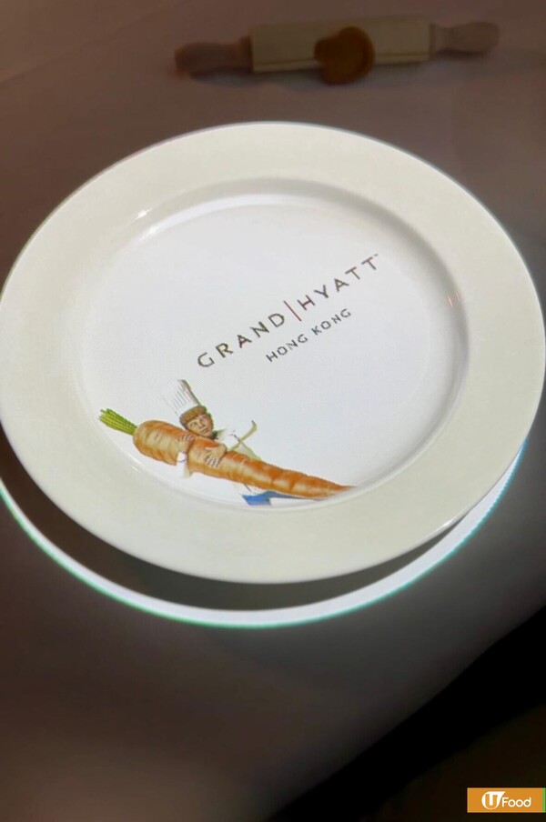 香港君悅酒店x世界最小廚師Le Petit Chef   沉浸式3D Dining體驗／玩味十足嘆5道菜