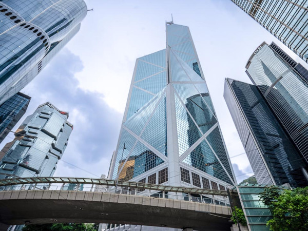 港元定存｜港銀行多項優惠爭客 25銀行年利率大比併 收息達10厘實在難求！