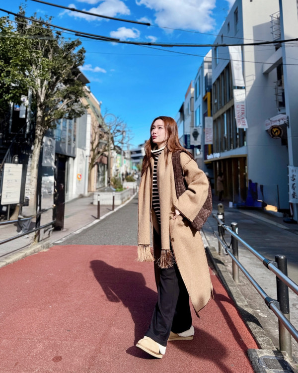 湯洛雯靚仔表弟遊西藏狂曬靚相 模特兒出身!近年考獲飛機師牌照