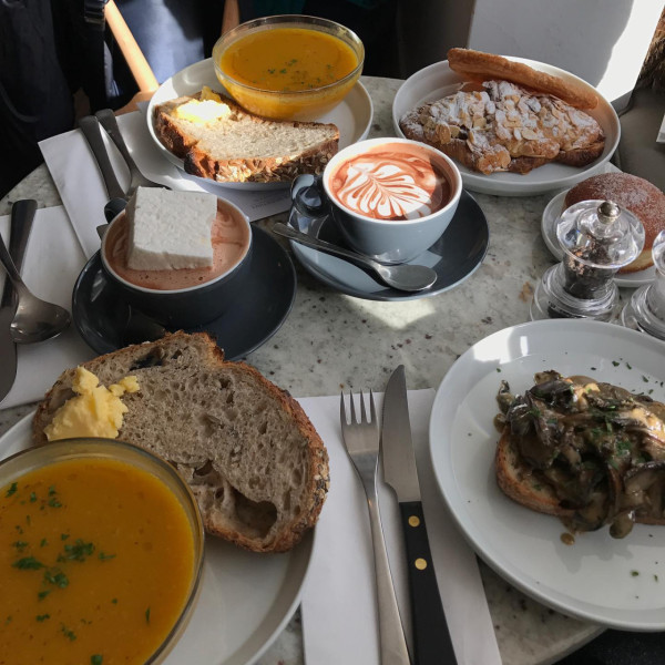 方大同一生茹素信奉大同教 以音樂「傳教」宣揚和平訊息