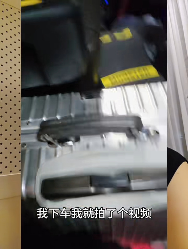 內地客狠斥西貢海鮮酒家劏客：偷工減料隱藏收費…網民反應兩極 