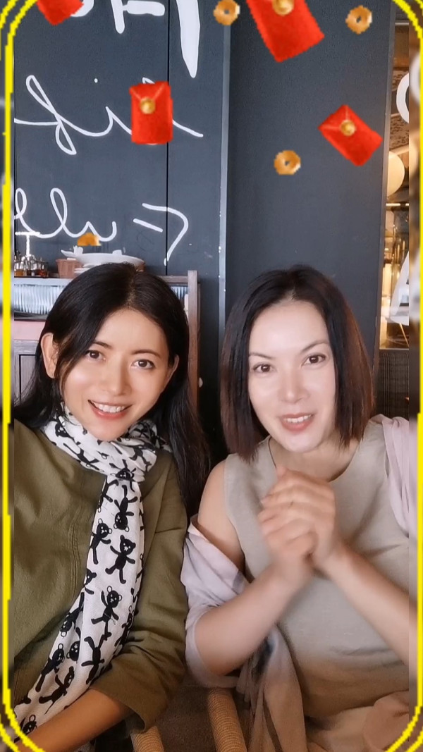 才女港姐返加拿大豪宅曝光 53歲保養得宜被封凍齡女神!