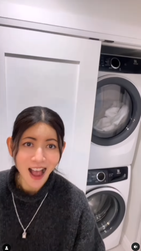 才女港姐返加拿大豪宅曝光 53歲保養得宜被封凍齡女神!