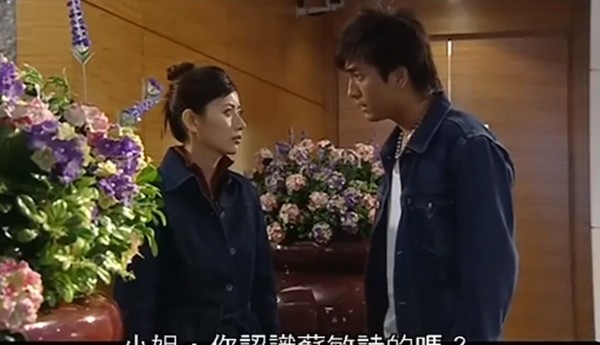 才女港姐返加拿大豪宅曝光 53歲保養得宜被封凍齡女神!